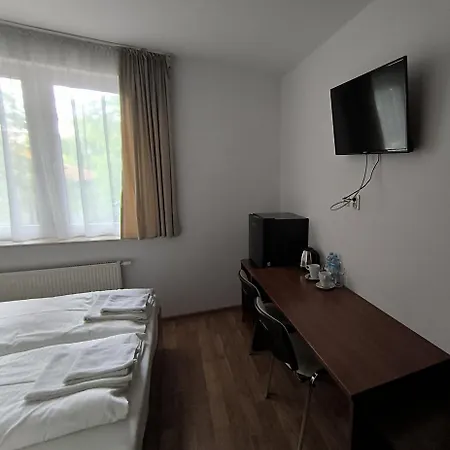 מלון Endhotel Bielany Wrocławskie