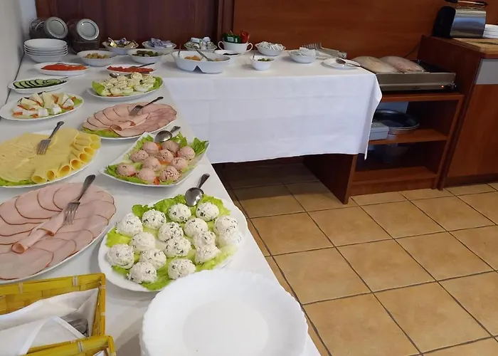 Отель Endhotel *